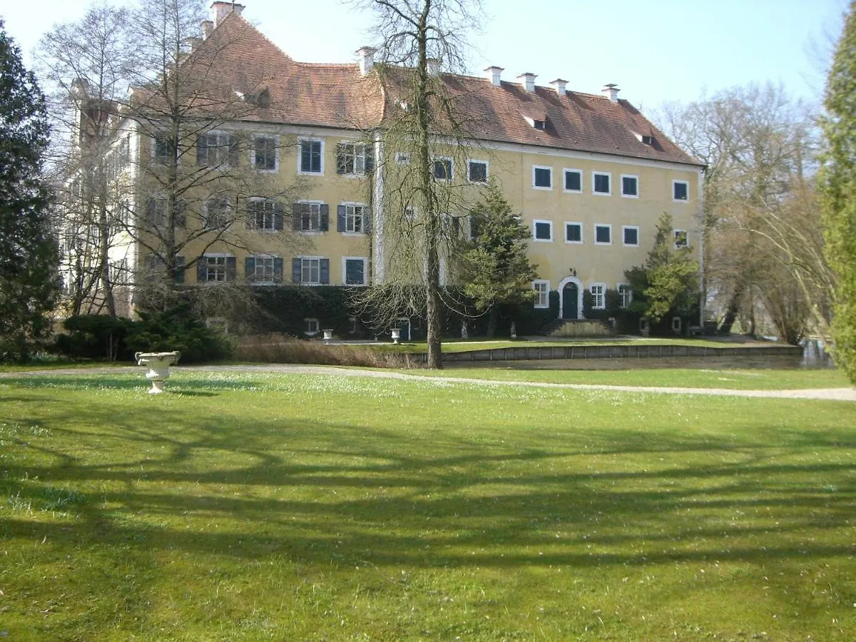 Wohnen Am Wasserschloss Sandizell Schrobenhausen Germany