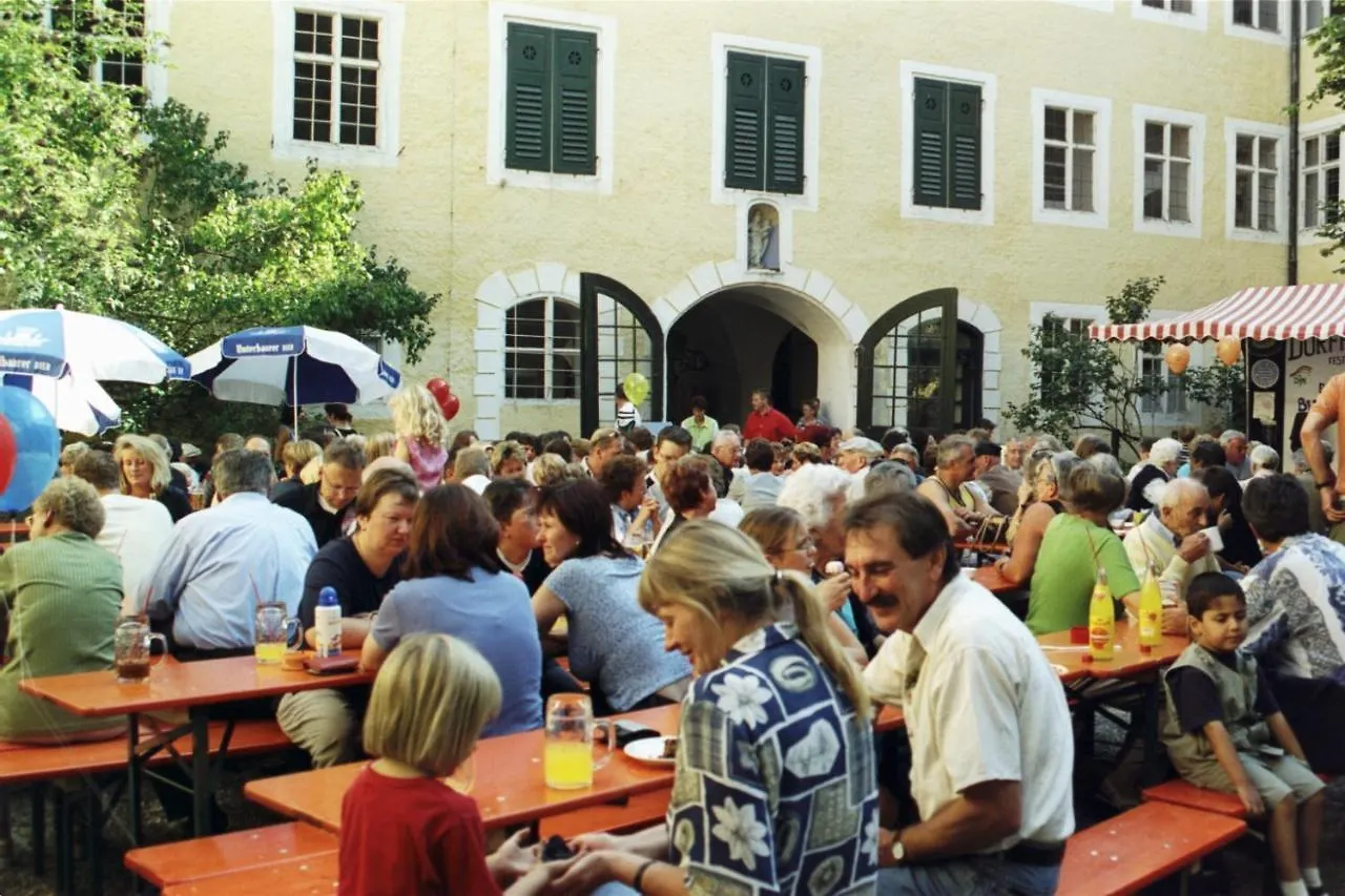 Wohnen Am Wasserschloss Sandizell Schrobenhausen 0*,